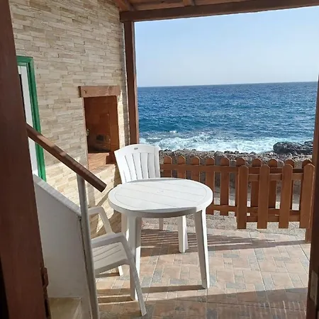 Casa Cueva A Orilla Del Mar Brisas Del Mar Holiday home El Escobonal